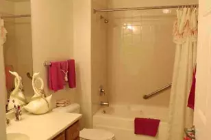 [Address not provided], Chicago, IL 60618 - Photo 11