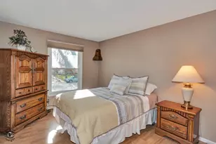 871 S Cheryl Ln, Kankakee, IL 60901 - Photo 15