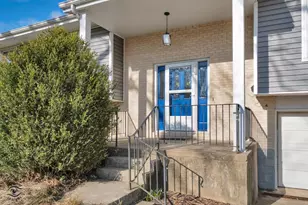 871 S Cheryl Ln, Kankakee, IL 60901 - Photo 3