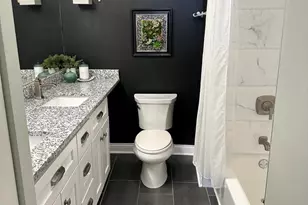 6033 N Sheridan Rd, Chicago, IL 60660 - Photo 17