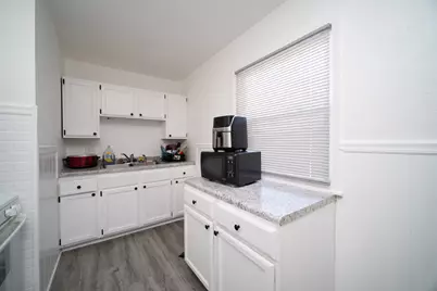 4431 Nina Terrace, Rockford, IL 61101 - Photo 13