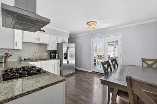 196 Hadleigh Rd, Bolingbrook, IL 60440 - Photo 3