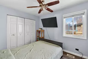 196 Hadleigh Rd, Bolingbrook, IL 60440 - Photo 11