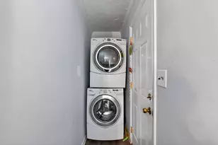 196 Hadleigh Rd, Bolingbrook, IL 60440 - Photo 7