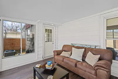 9301 S 54th Court, Oak Lawn, IL 60453 - Photo 17