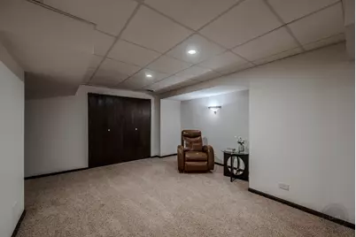 2805 Clara Avenue, Aurora, IL 60502 - Photo 33