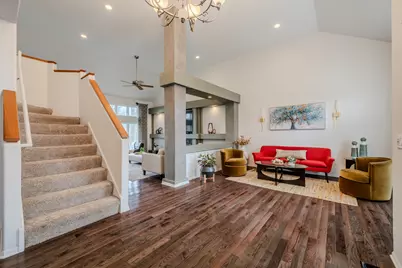 2805 Clara Avenue, Aurora, IL 60502 - Photo 3