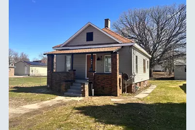 905 N Jackson Street, Streator, IL 61364 - Photo 1