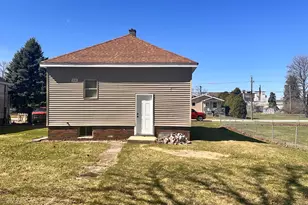 905 N Jackson St, Streator, IL 61364 - Photo 19