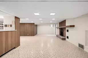 10909 Martindale Dr, Westchester, IL 60154 - Photo 25