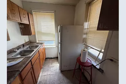 830 N Springfield Avenue, Chicago, IL 60651 - Photo 9