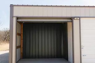 672 US Rt 52 Rd, Amboy, IL 61310 - Photo 9