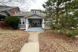 423 Auburn St, Rockford, IL 61103 - Photo 1