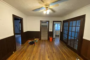 423 Auburn St, Rockford, IL 61103 - Photo 7