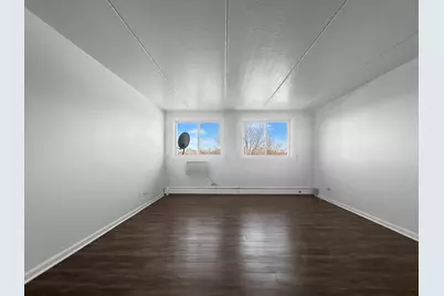 5011 Valley Lane #401, Streamwood, IL 60107 - Photo 3