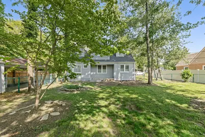418 Cedar Street, Centralia, IL 62801 - Photo 5
