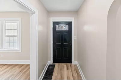 418 Cedar Street, Centralia, IL 62801 - Photo 9