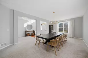 510 Golden Valley Ln, Algonquin, IL 60102 - Photo 7