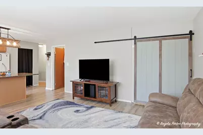 916 Essex Court, McHenry, IL 60050 - Photo 15