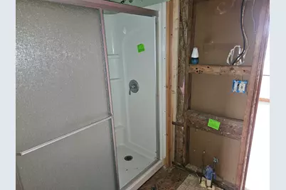 706 S Division Street, Norris City, IL 62869 - Photo 17