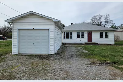 706 S Division Street, Norris City, IL 62869 - Photo 1