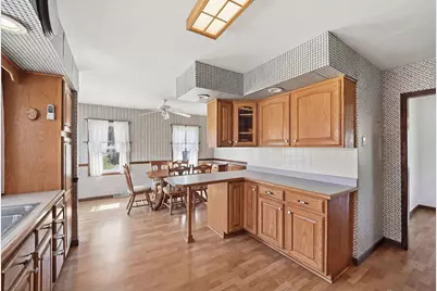 2594 E 1069th Road, Ottawa, IL 61350 - Photo 15