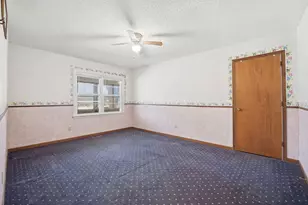 2594 E 1069th Rd, Ottawa, IL 61350 - Photo 31