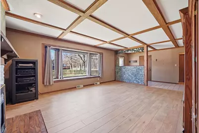 2594 E 1069th Road, Ottawa, IL 61350 - Photo 7