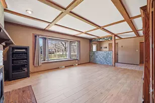 2594 E 1069th Rd, Ottawa, IL 61350 - Photo 7