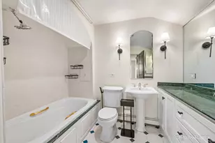 928 S Harvard Ave, Villa Park, IL 60181 - Photo 19