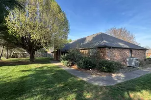 1602 S Eugene Ln, Marion, IL 62959 - Photo 37