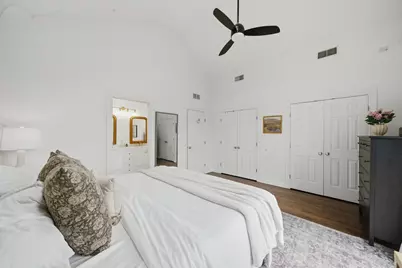 3042 N Racine Avenue #3, Chicago, IL 60657 - Photo 11