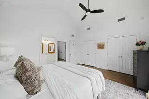 3042 N Racine Ave, Chicago, IL 60657 - Photo 11