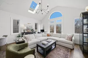 3042 N Racine Ave, Chicago, IL 60657 - Photo 7