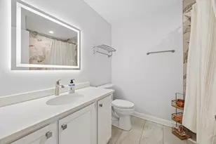 11466 Ashley Woods Dr, Westchester, IL 60154 - Photo 17