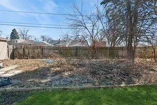 14523 S Dearborn St, Riverdale, IL 60827 - Photo 17