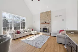 [Address not provided], Westmont, IL 60559 - Photo 13