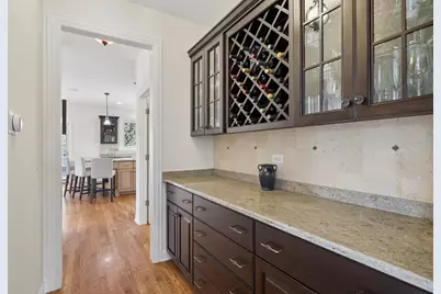 [Address not provided], Westmont, IL 60559 - Photo 5