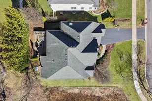 [Address not provided], Westmont, IL 60559 - Photo 37