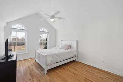 [Address not provided], Westmont, IL 60559 - Photo 25