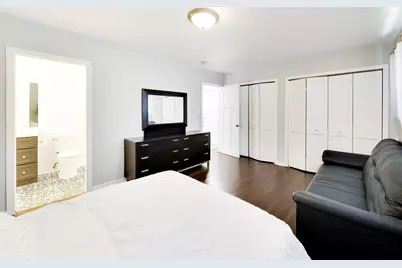 339 N Emroy Avenue, Elmhurst, IL 60126 - Photo 17