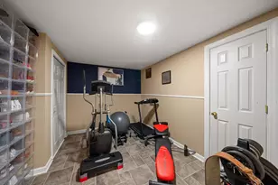 443 Glover Dr, North Aurora, IL 60542 - Photo 35