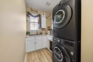 443 Glover Dr, North Aurora, IL 60542 - Photo 19