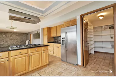 1191 Hunters Lane, Libertyville, IL 60048 - Photo 9