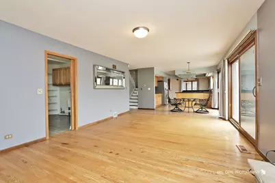 1191 Hunters Lane, Libertyville, IL 60048 - Photo 11