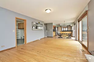 1191 Hunters Ln, Libertyville, IL 60048 - Photo 11