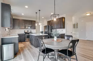 3545 Ayres Dr, Aurora, IL 60506 - Photo 13