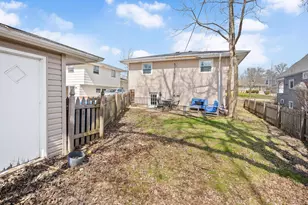 319 5th St, Downers Grove, IL 60515 - Photo 23