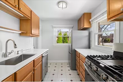 114 N Salem Avenue, Arlington Heights, IL 60005 - Photo 5