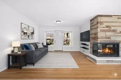 114 N Salem Avenue, Arlington Heights, IL 60005 - Photo 3